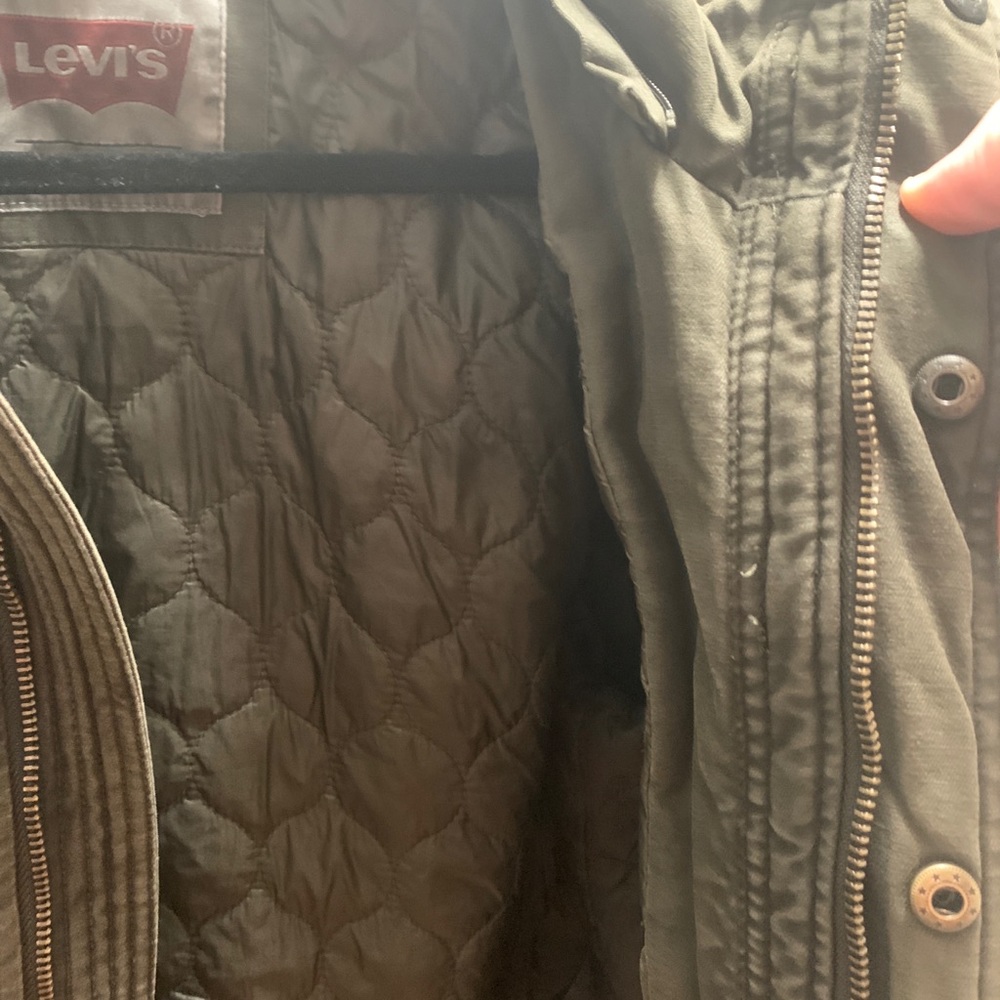 Levi’s Jacket - Picture 6 of 8
